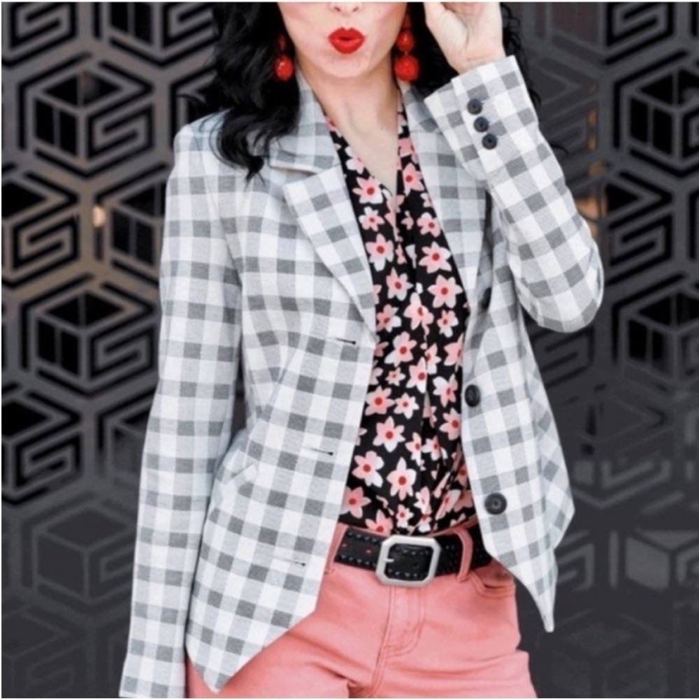 CAbi Style 5292 Valentina Plaid Check Ponte Knit Blazer